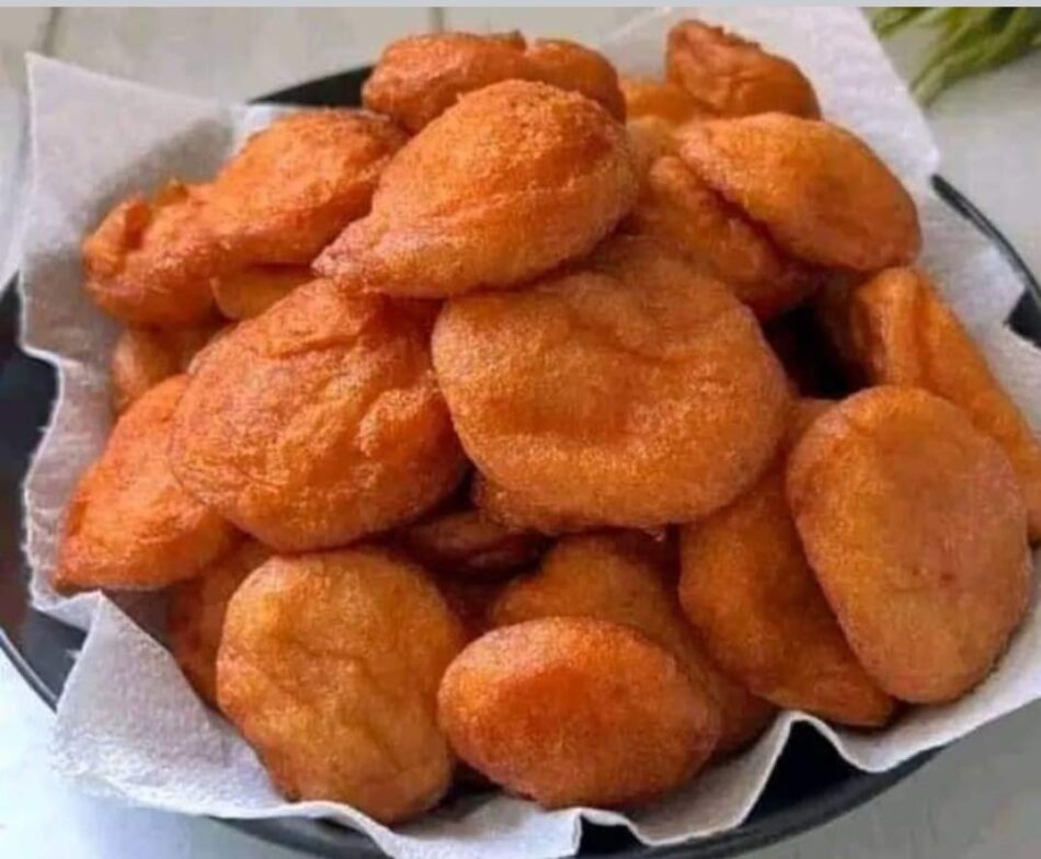 Deep-fried bean cakes